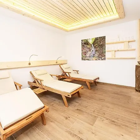 Graseck Apartment